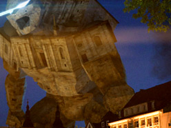 3D Dom Monster am Uniplatz